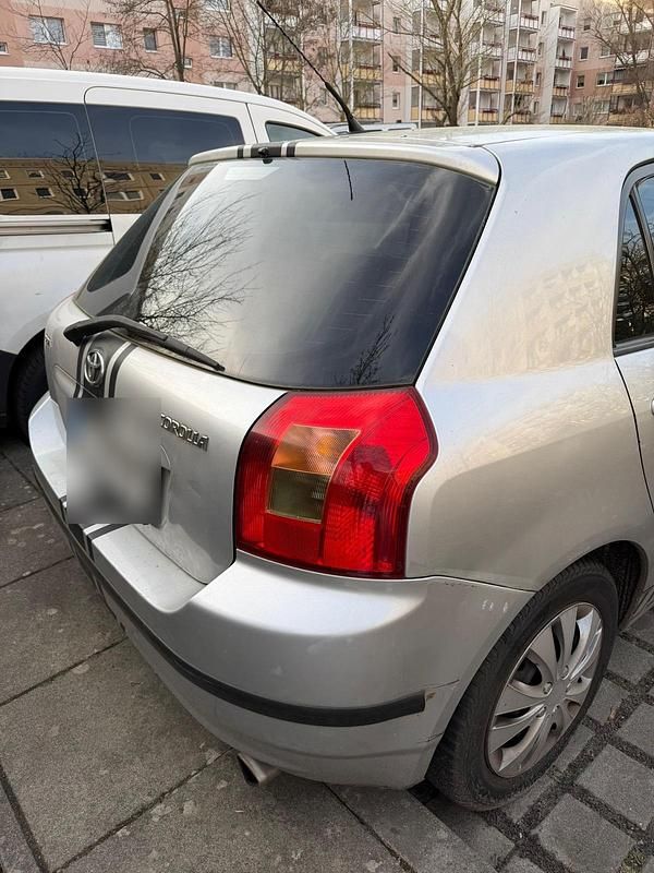 Gebraucht Toyota Corolla 110 PS (80 kW) 2003 Silber Kombi