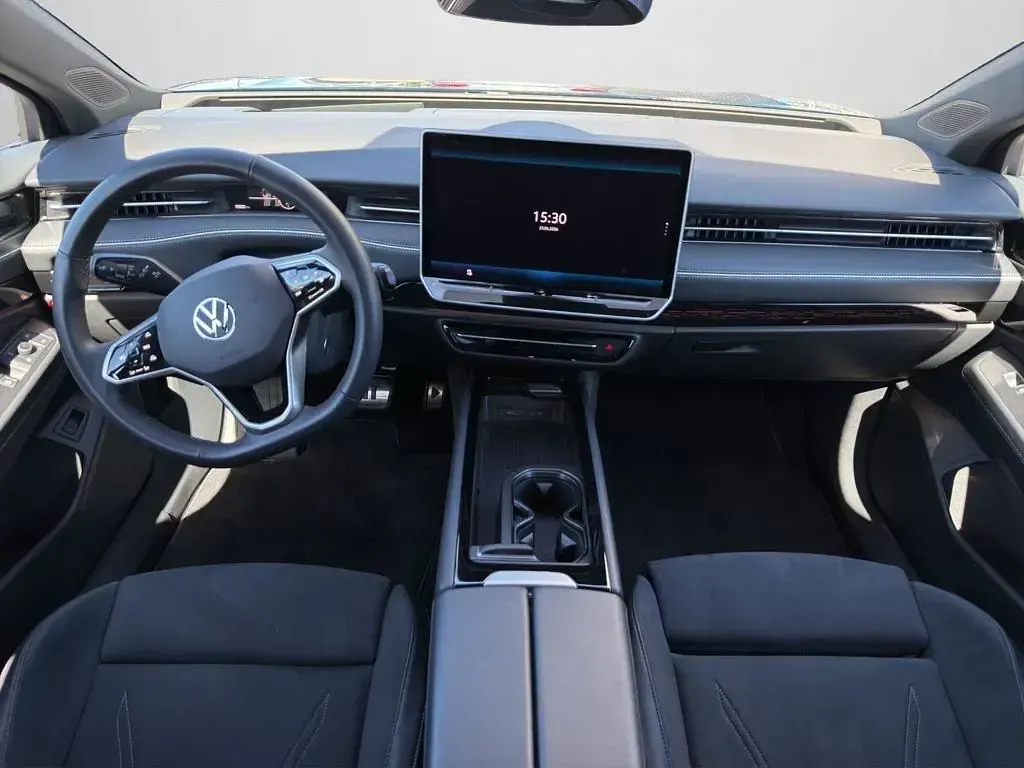 Gebraucht VW ID.7 Pro 210 kW (286 PS) 2025 Blau Limousine