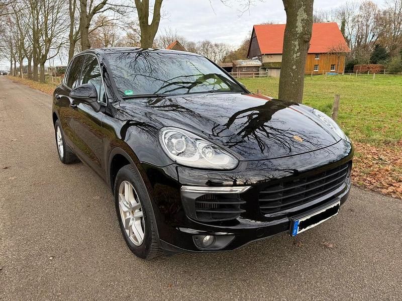 Schwarz Gebraucht 2016 Porsche Cayenne SUV | 29.500 € (Guter Preis) - Bild 1/4
