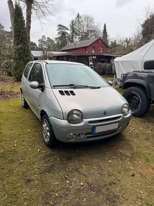 Gebraucht Renault Twingo 75 PS (55 kW) 2005 Silber Kleinwagen