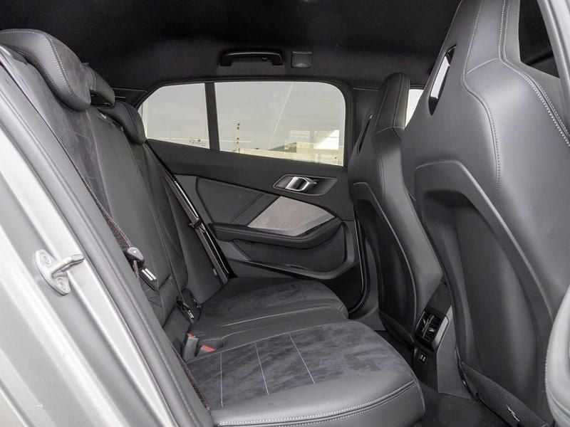 Brugt BMW M135 Performance 300 HK (220 kW) 2024 Grå Hatchback