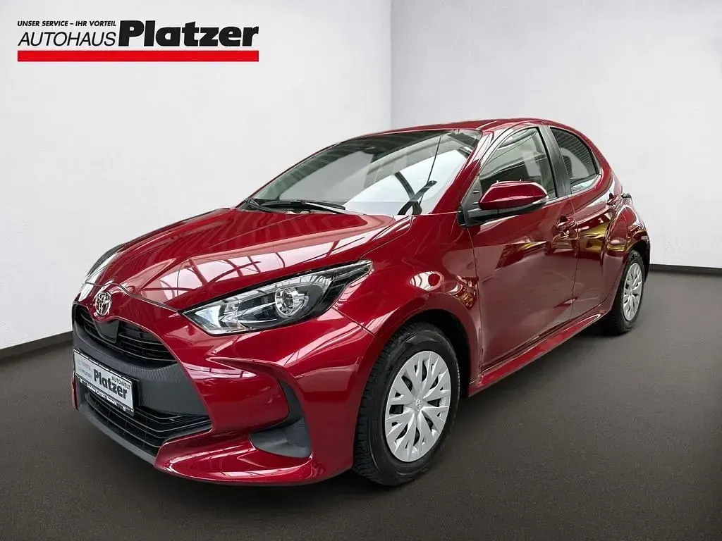 Gebraucht Toyota Yaris Comfort 125 PS (91 kW) 2020 Rot Kleinwagen