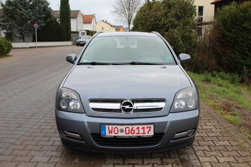 Grau Gebraucht 2005 Opel Signum Edition Kombi | 2.390 € (Fairer Preis) - Bild 1/4