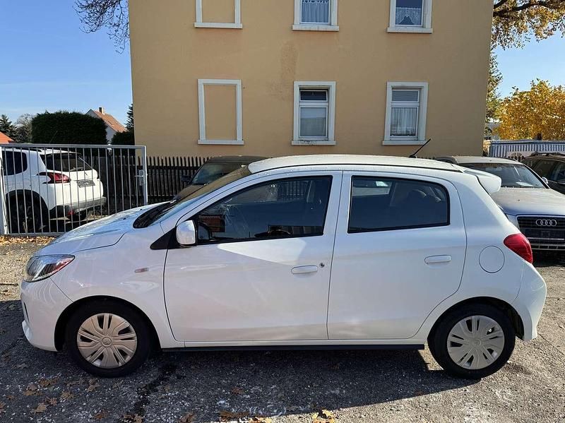 Gebraucht Mitsubishi Space Star Select 71 PS (52 kW) 2023 Alpine white Kleinwagen