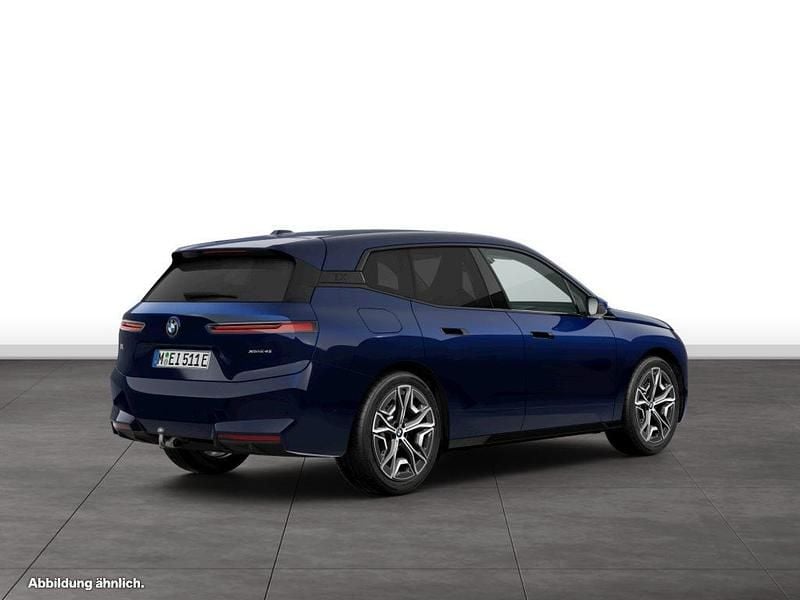 Second-hand BMW iX 300 kW (408 CP) 2025 Albastru SUV