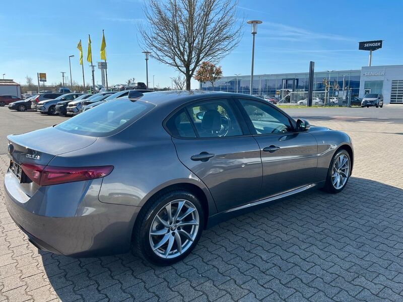 Gebraucht Alfa Romeo Giulia Ti 280 PS (205 kW) 2024 Grau Limousine