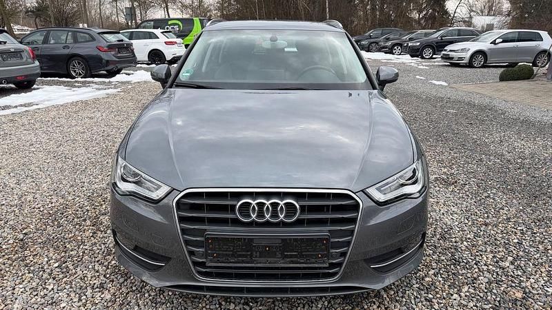 Gebraucht Audi A3 Ambition 150 PS (110 kW) 2014 Grau Limousine