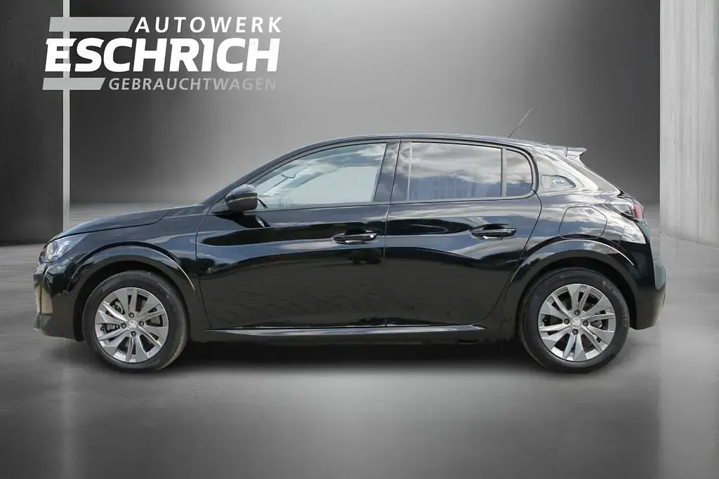 Gebraucht Peugeot e-208 Allure 100 kW (136 PS) 2022 Schwarz Kleinwagen