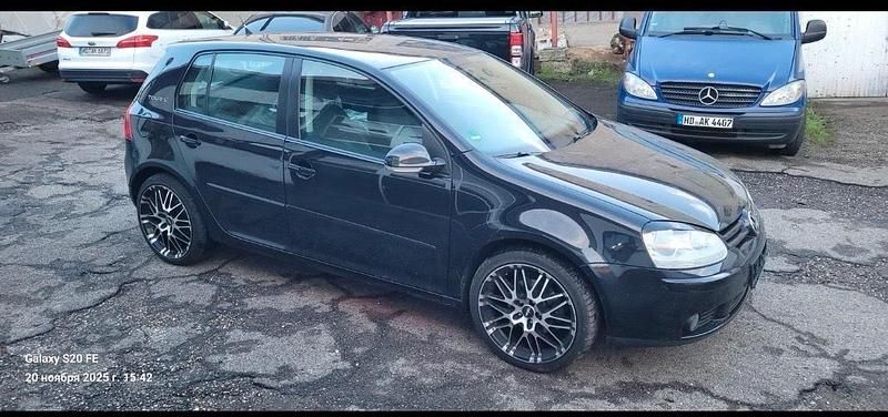Gebraucht VW Golf V 110 PS (80 kW) 2007 Schwarz Kleinwagen