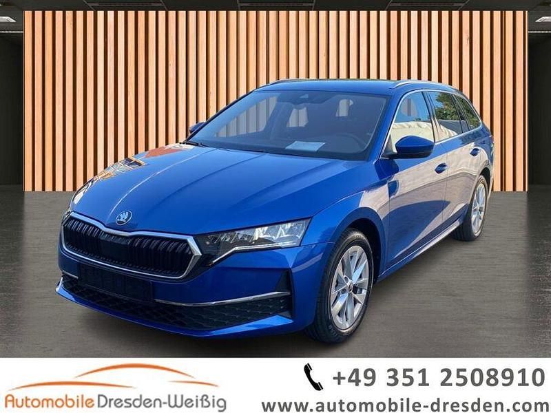 Race blau Gebraucht 2024 Skoda Octavia Selection Kombi | 31.980 € (Guter Preis) - Bild 1/4