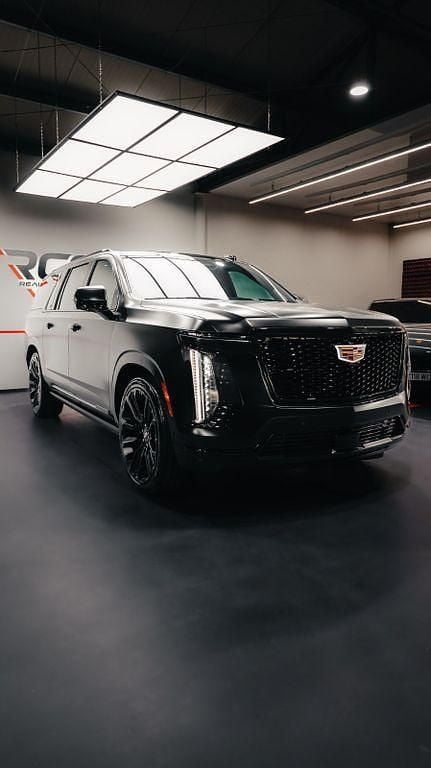 Gebraucht Cadillac Escalade 689 PS (506 kW) 2025 Schwarz SUV