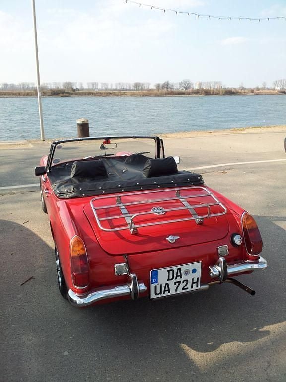 Second-hand MG Midget 65 CP (47 kW) 1972 Roșu Cabrio