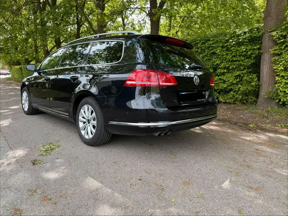 Gebraucht VW Passat 177 PS (130 kW) 2014 Schwarz Kombi