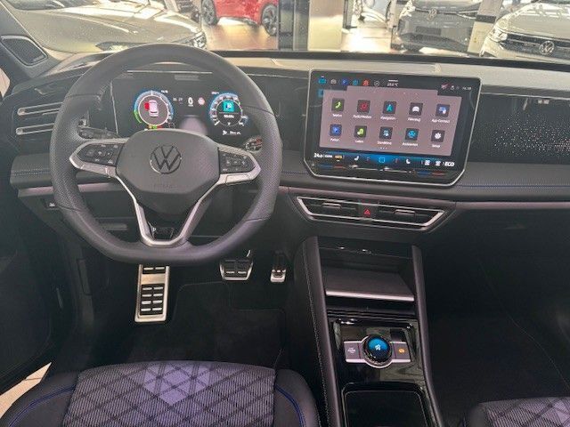 Neu VW Tiguan R-line 150 PS (110 kW) 2025 Schwarz SUV