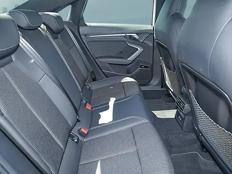 Gebraucht Audi S3 333 PS (244 kW) 2025 Weiß Limousine