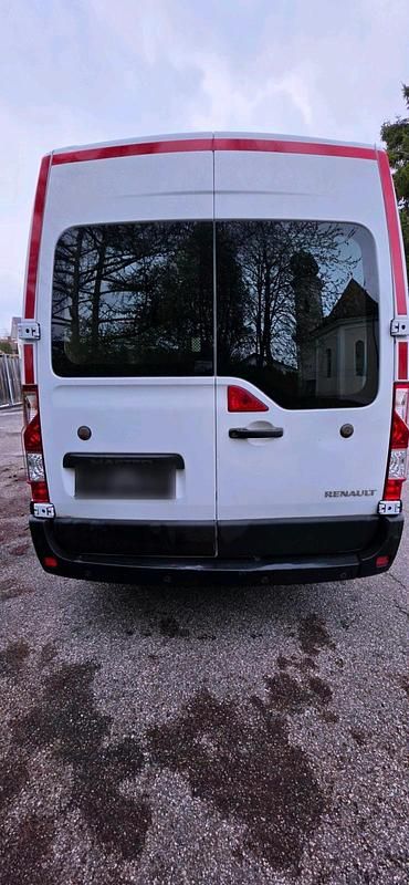 Second-hand Renault Master 130 CP (95 kW) 2019 Negru Monovolum