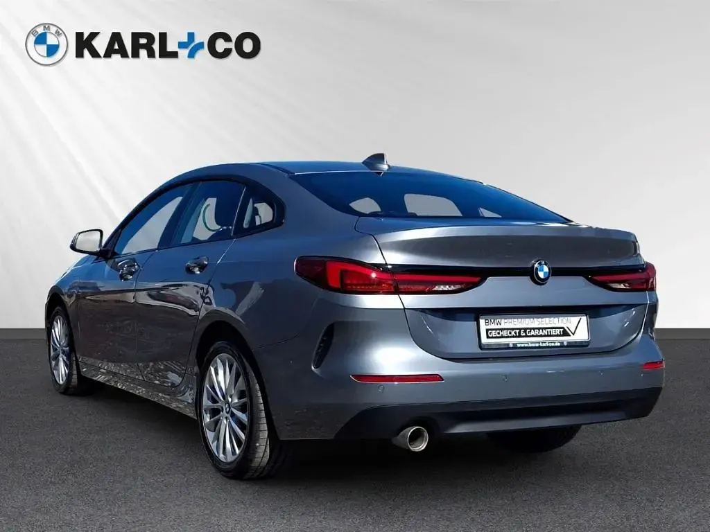 Gebraucht BMW 218 Advantage 136 PS (100 kW) 2022 Skyscraper grau metallic Coupé