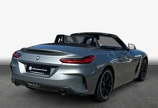 Neu BMW Z4 Performance 197 PS (144 kW) 2026 Grau Cabrio