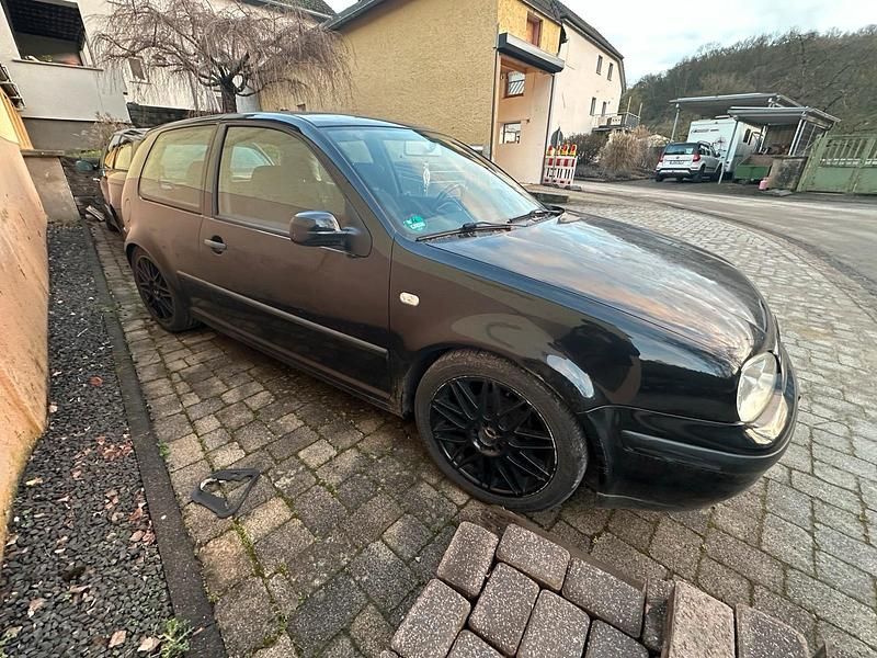 Gebraucht VW Golf IV 105 PS (77 kW) 2002 Schwarz Limousine