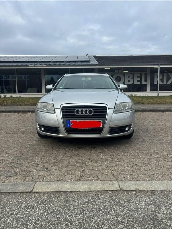 Gebraucht Audi A6 140 PS (102 kW) 2009 Silber Kombi