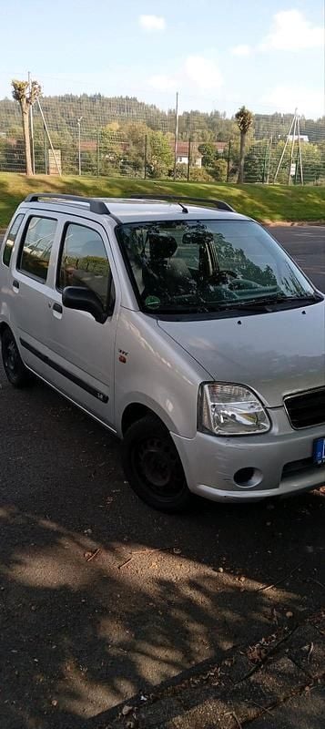 Silber Gebraucht 2005 Suzuki Wagon R Kleinwagen | 1.200 € - Bild 1/4