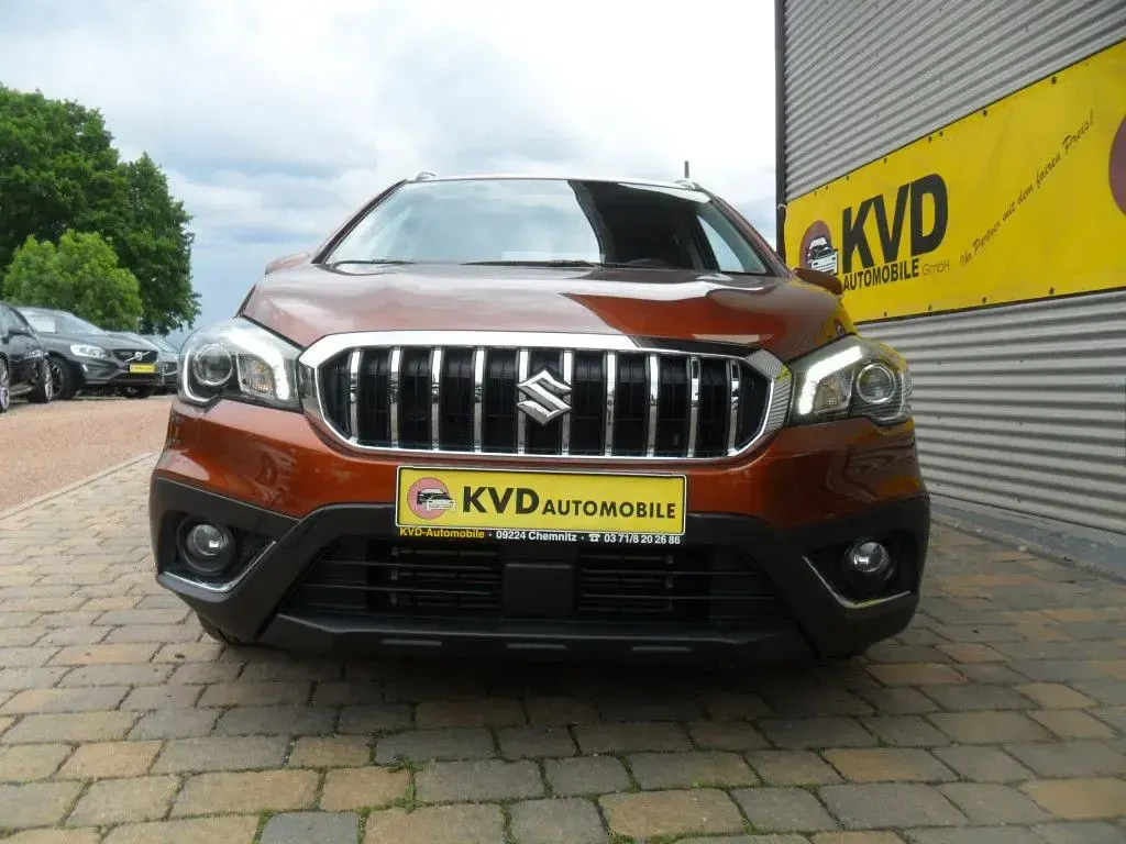 Gebraucht Suzuki SX4 S-Cross Comfort+ 140 PS (102 kW) 2019 Braun SUV