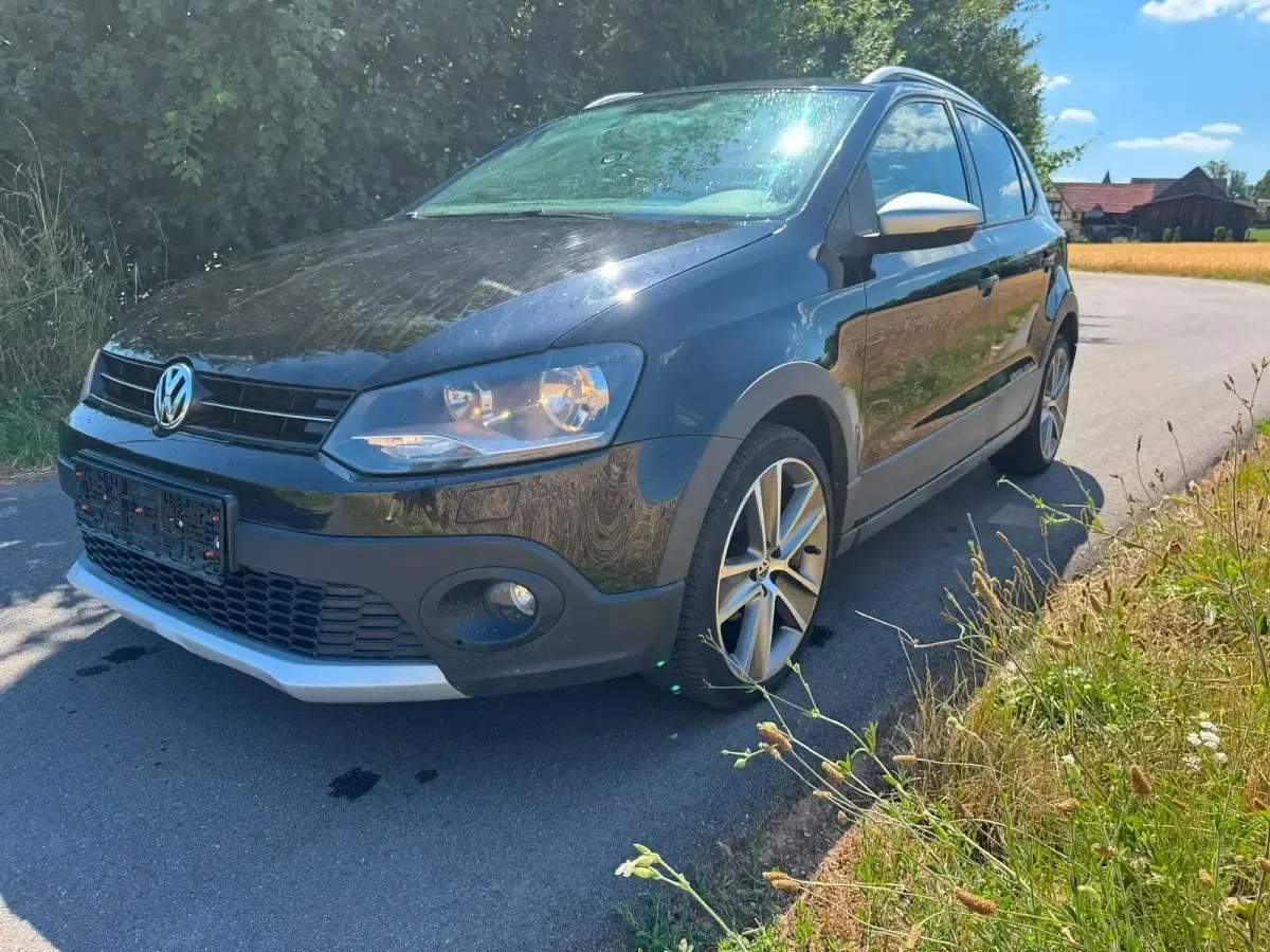 Gebraucht VW Polo Cross 90 PS (66 kW) 2012 Schwarz Kleinwagen
