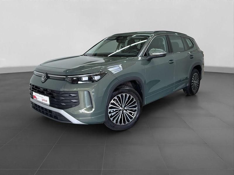 Gebraucht VW Tayron Life 150 PS (110 kW) 2025 Grün SUV