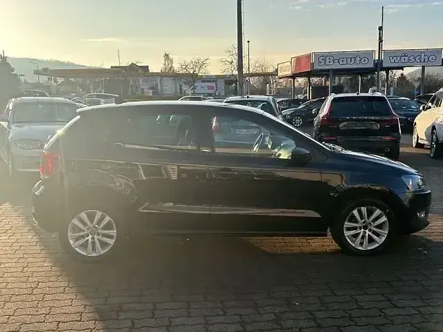 Usata VW Polo Style 75 CV (55 kW) 2012 Nero Berlina