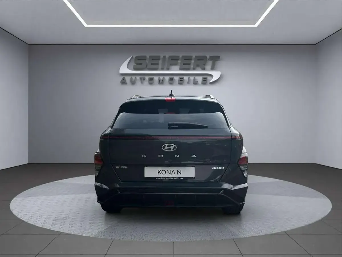 Gebraucht Hyundai Kona N Line 150 kW (204 PS) 2025 Shadow grey / sol SUV