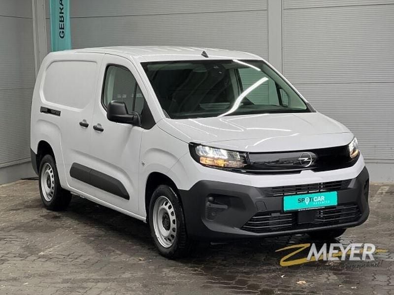 Nowe Opel Combo 102 KM (75 kW) 2025 Biały Minivan