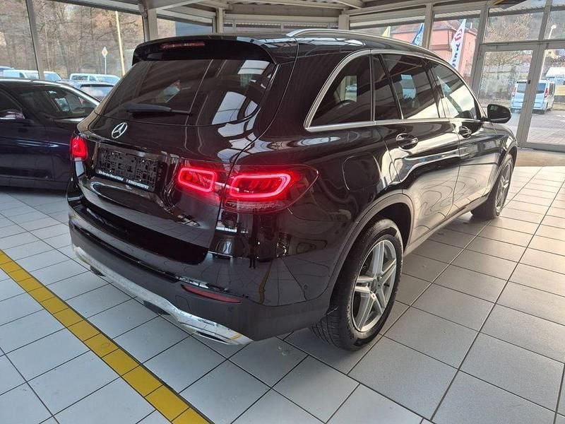Gebraucht Mercedes GLC300 245 PS (180 kW) 2021 Schwarz SUV