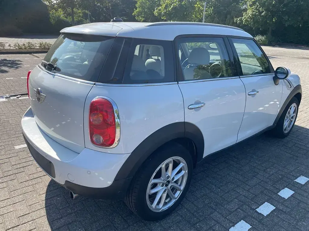 Gebraucht Mini Cooper Countryman 122 PS (89 kW) 2016 Weiß SUV