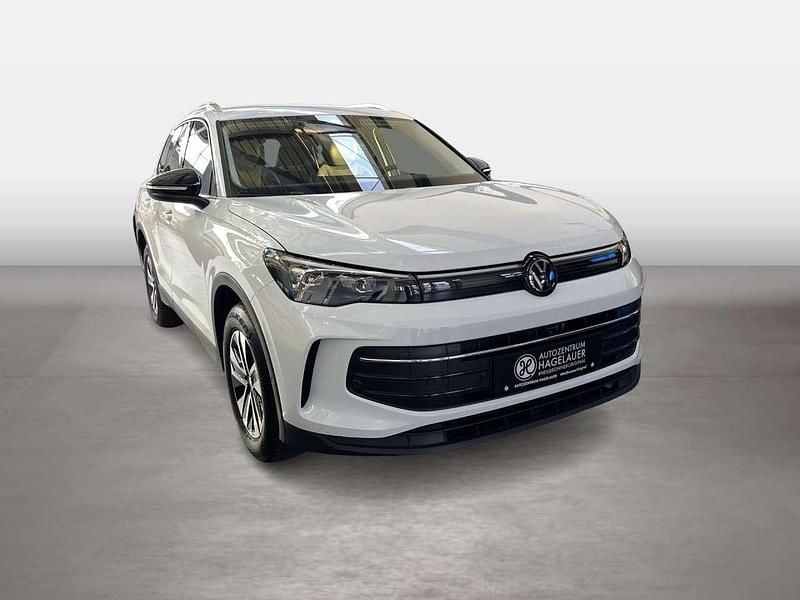 Neu VW Tiguan 150 PS (110 kW) 2026 Pure white (weiß) SUV