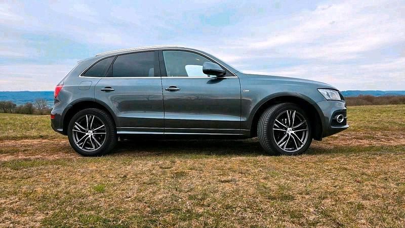 Gebraucht Audi Q5 S-Line 274 PS (201 kW) 2012 Grau SUV