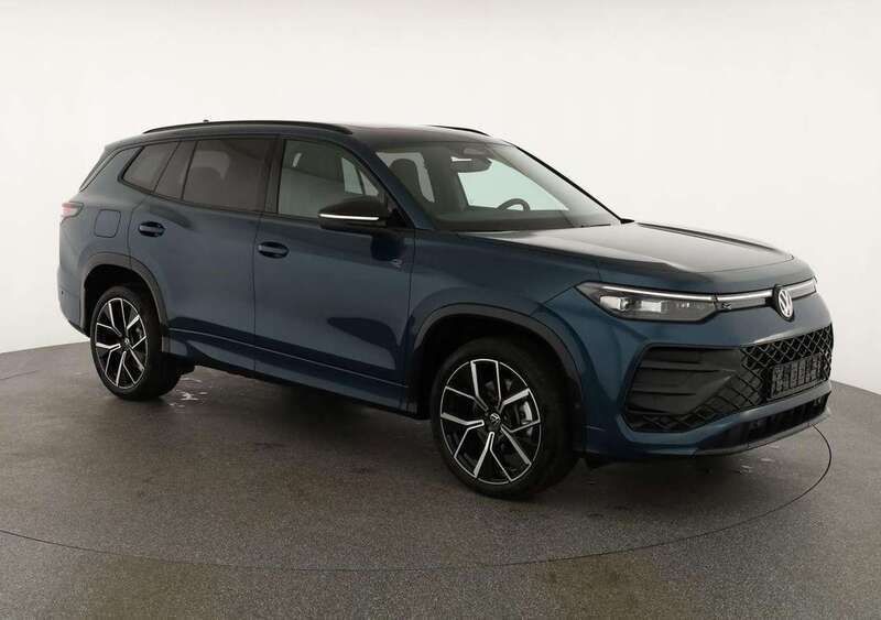 Delfin grau metallic Neu 2025 VW Tayron R-line SUV | 57.045 € (Superpreis) - Bild 1/4