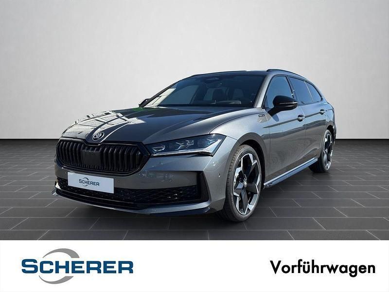Grau Gebraucht 2025 Skoda Superb SportLine Kombi | 54.850 € - Bild 1/4