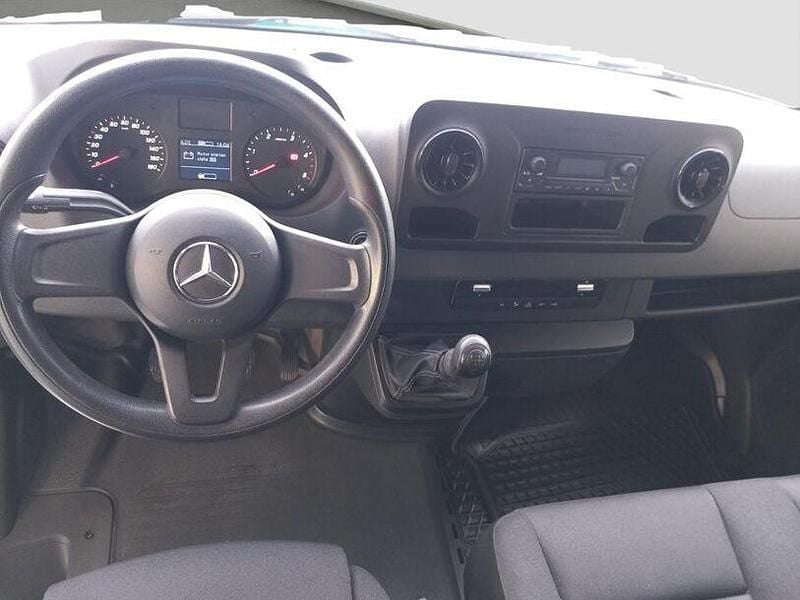 Gebraucht Mercedes Sprinter 143 PS (105 kW) 2020 Türkisblau Van