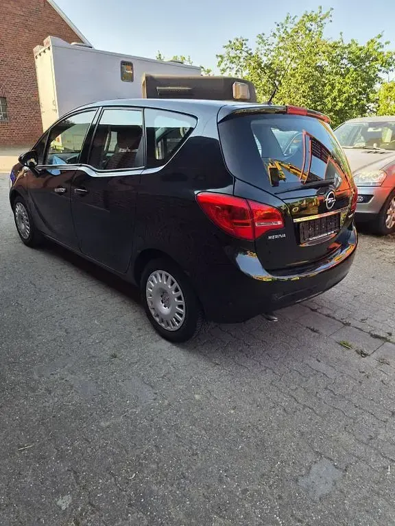 Gebraucht Opel Meriva Innovation 120 PS (88 kW) 2012 Grau Van / Kleinbus