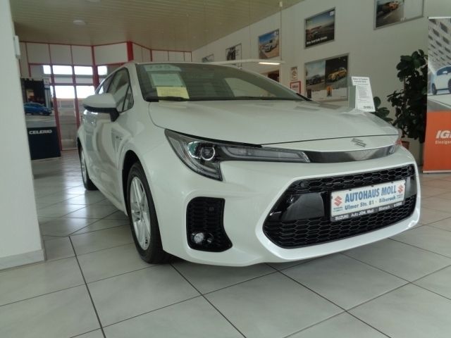 Gebraucht Suzuki Swace Comfort+ 140 PS (102 kW) 2024 Weiß Kombi