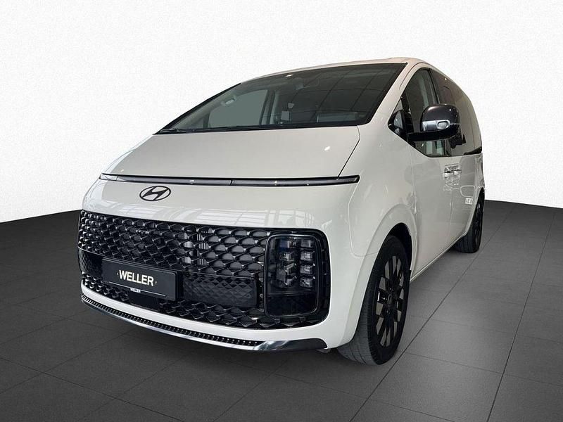 Gebraucht Hyundai Staria 226 PS (166 kW) 2025 Weiß (weiß) Van / Kleinbus