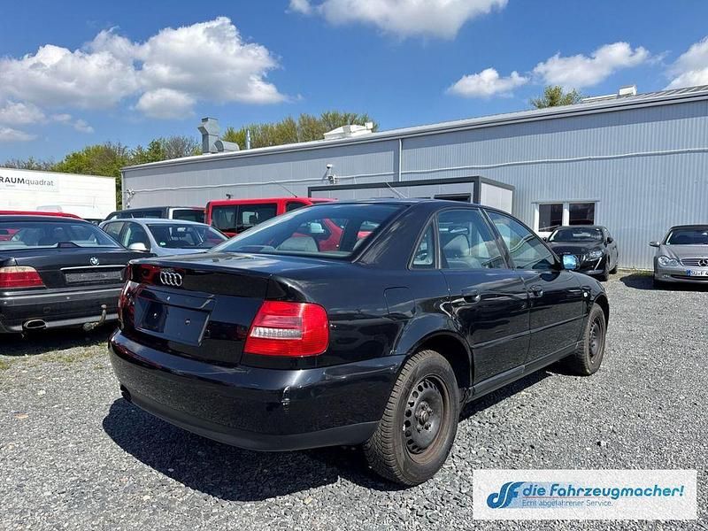 Gebraucht Audi A4 101 PS (74 kW) 1999 Schwarz Limousine
