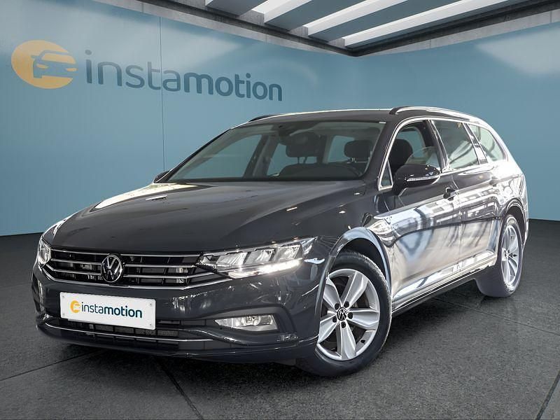 Grau Gebraucht 2021 VW Passat Kombi | 25.649 € (Fairer Preis) - Bild 1/4