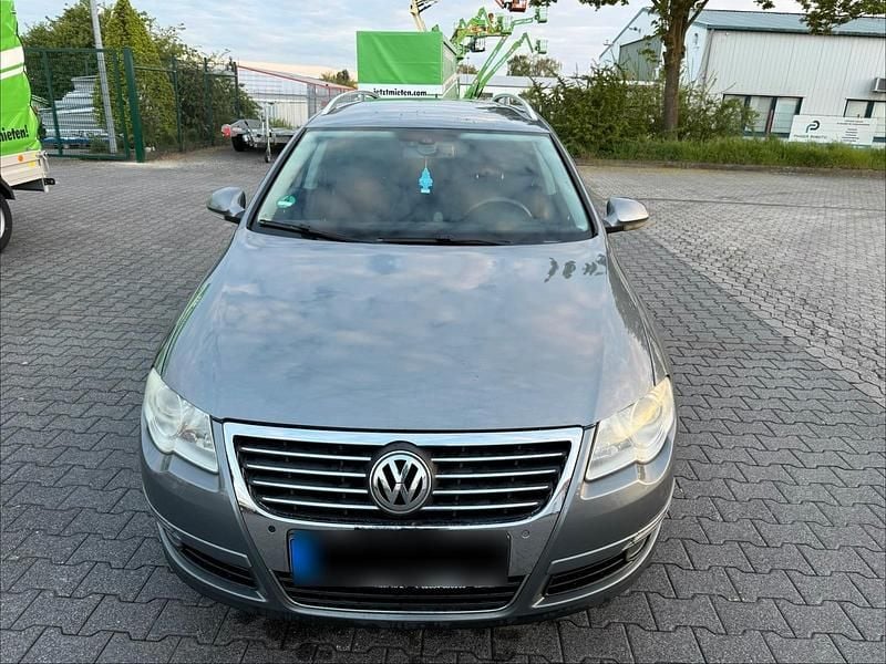 Usata VW Passat 140 CV (102 kW) 2008 Grigio Station wagon