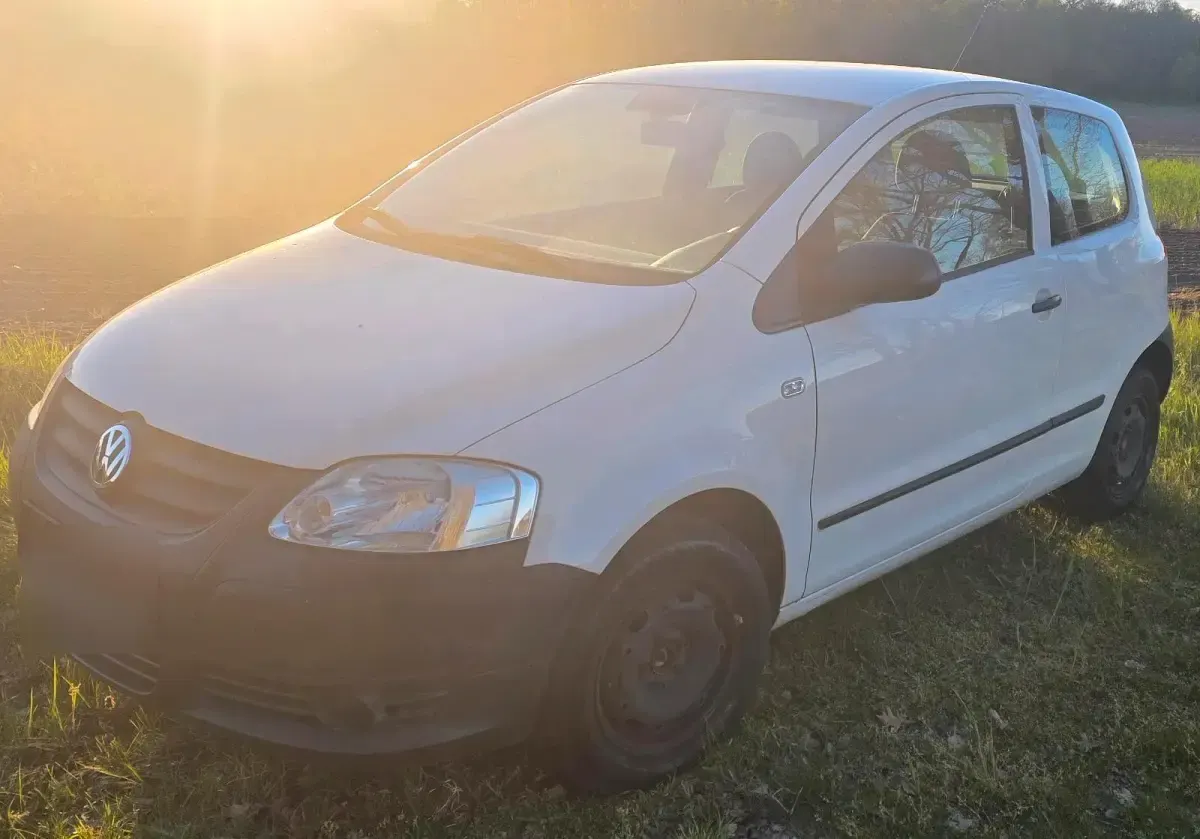Usata VW Fox 54 CV (39 kW) 2009 Bianco Utilitaria