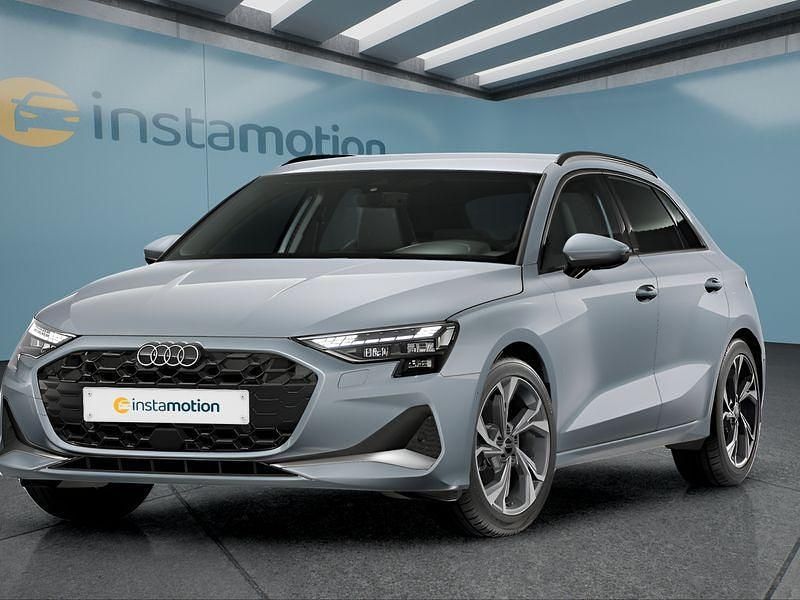 Grau Gebraucht 2025 Audi A3 Sportback Kleinwagen | 36.849 € (Etwas zu teuer) - Bild 1/4