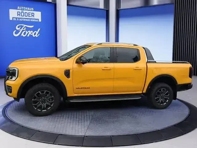 Gebraucht Ford Ranger Wildtrack 241 PS (177 kW) 2024 Hell orange metallic Pickup