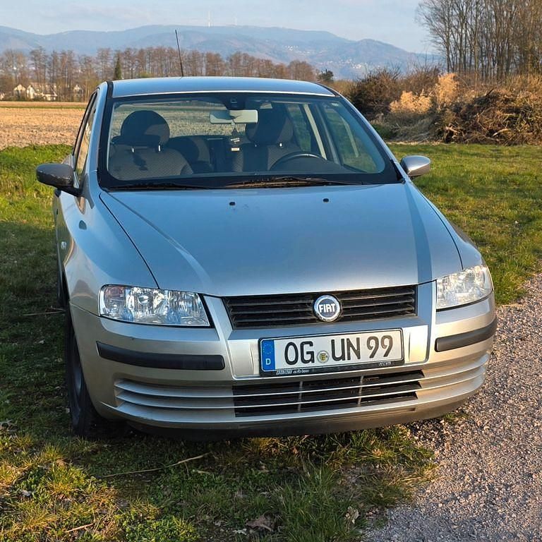 Gebraucht Fiat Stilo 103 PS (75 kW) 2003 Silber Limousine