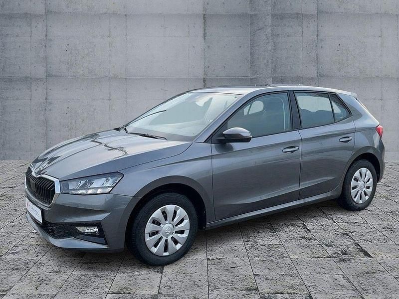 Neu Skoda Fabia Selection 95 PS (69 kW) 2025 Grau Limousine