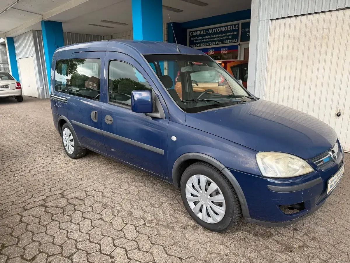 Gebraucht Opel Combo 75 PS (55 kW) 2006 Violet Van / Kleinbus